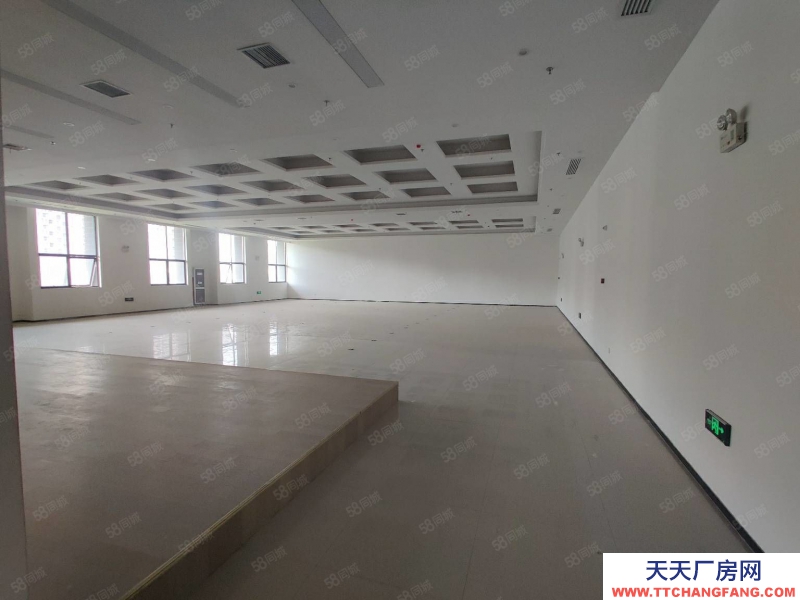 (出租)阜陽潁州 整層大通道靠近高速口房租返還合同靈活無遞增