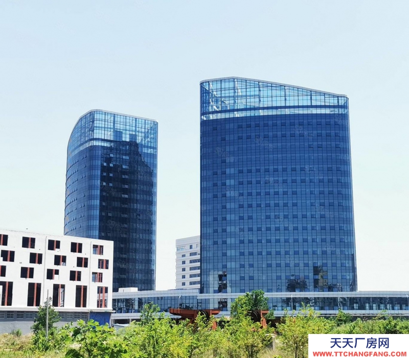 (出租) 阜陽潁泉臨沂商城旁 佳海產業園廠房出租 帶院子 隨時可看房！