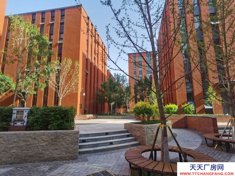 保定 安新  雄安周邊倉庫廠房低價出租交通便利高鐵口高速旁開發區內行業不限