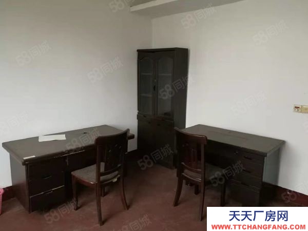 株洲市蘆淞區白關鎮臨街門面房東自建標準廠房倉庫可做門面出租