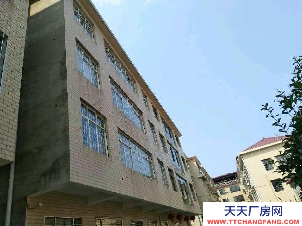 株洲市蘆淞區(qū)董家段高科園雙江小區(qū) 倉庫 600平米