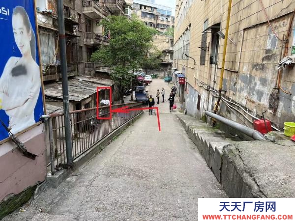 株洲市蘆淞區三角叉南大門、星通、徐家橋附近一樓倉庫