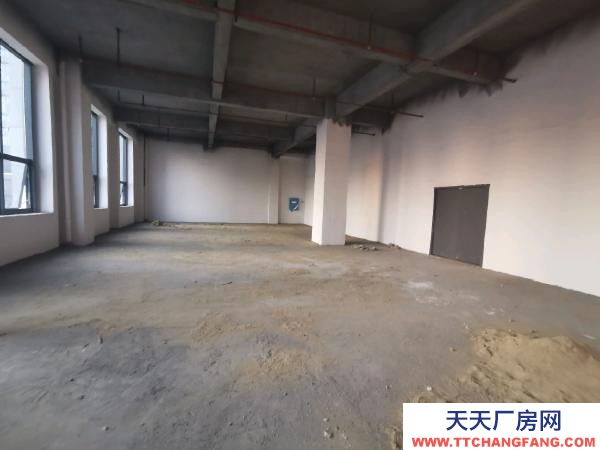 株洲市蘆淞區(qū)匯通金港倉(cāng)庫(kù)低價(jià)出租