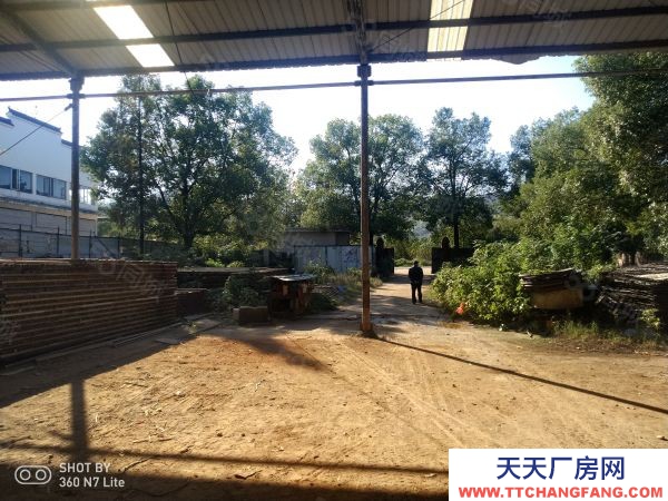 株洲市石峰區(qū)1000平米獨門獨院廠房層高八米空地1000平