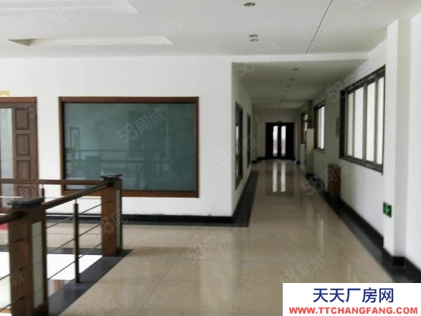 蘇州市吳中區(qū)橫涇一樓廠房2400平米出租 火車(chē)頭廠房