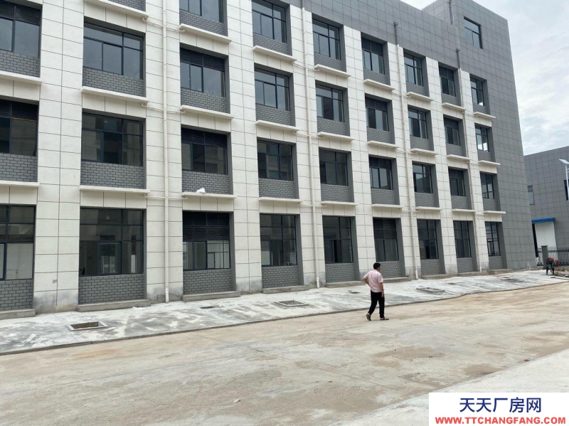 (出租) 安慶懷寧廠房面積2700平米，共4層，新廠房剛驗收完畢。