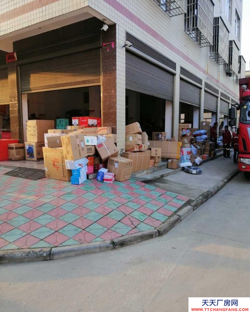 (出租) 安慶宿松有小型的超市大型的超市有快遞員送餐，主要是大車小車都能去