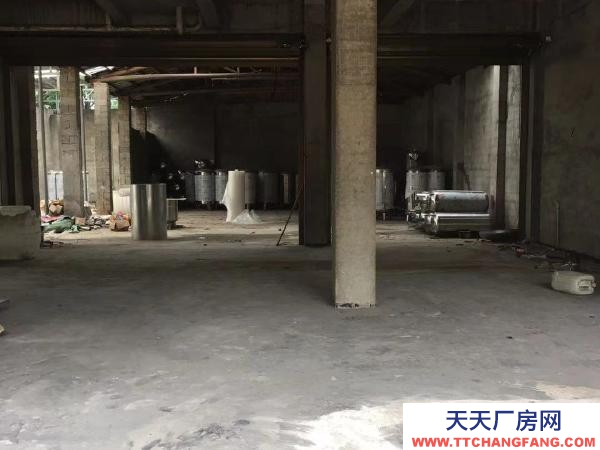 益陽市赫山區(qū)，框架結(jié)構(gòu)門面高5米，后連鋼結(jié)構(gòu)廠房