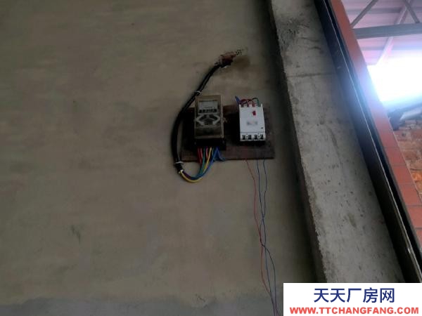 益陽市赫山區300平廠房倉庫出租，二樓有220平住宿