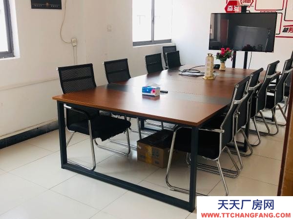 蘇州市虎丘區(qū)高新區(qū)雙層標(biāo)準(zhǔn)廠房750平 租金便宜