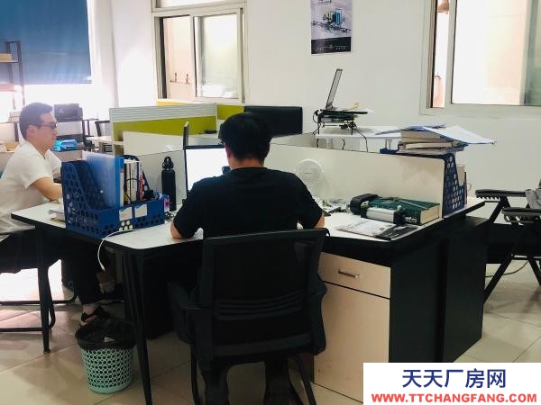 蘇州市虎丘區(qū)高新區(qū)雙層標(biāo)準(zhǔn)廠房750平 租金便宜