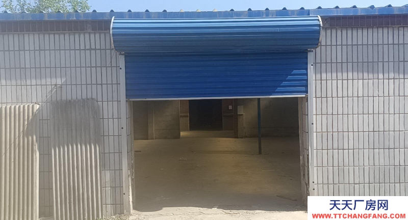 唐山 豐潤 吉順發(fā)農(nóng)產(chǎn)品批發(fā)市場西500米路北，帶三間正房