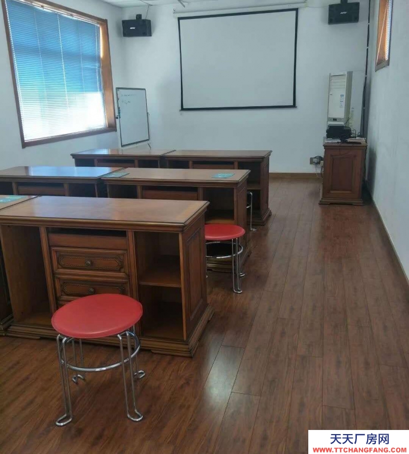 唐山 豐潤 可用于倉儲 庫房 配貨 小工廠 等等 大面積可分租，價格面議