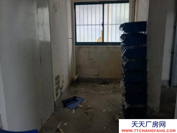 蘇州市滄浪區三香路53號錦亭大廈，100平米，適合電商