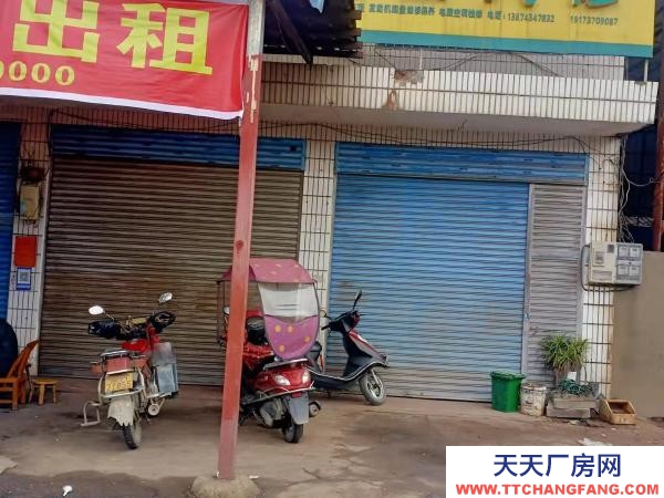 益陽市資陽區資陽大道與白馬山北路交界處兩層門面出租