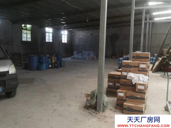 益陽市資陽區 離公路近，離市場近。