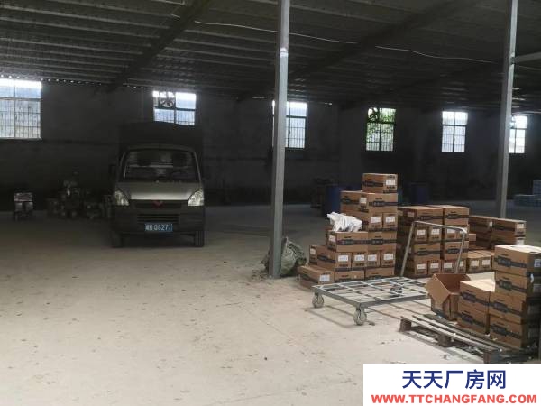 益陽市資陽區 離公路近，離市場近。