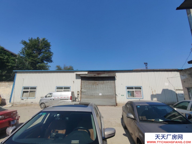 (出租) 天津河東院內400平大倉庫，一個小倉庫，辦公房間若干。