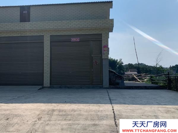 益陽市南縣區閑置房屋可立即投入商用，住家，有3層；