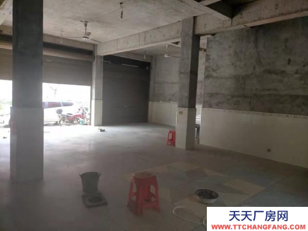 益陽(yáng)市安化縣房子 面積大，可做倉(cāng)庫(kù)，交通比較便利，黑茶對(duì)面