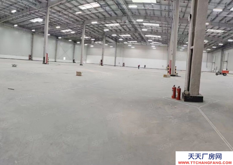 (出租) 天津北辰青光鎮(zhèn)國(guó)道旁丙二類廠庫(kù)房出租