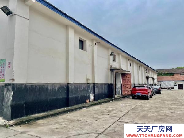 常德市武陵區(qū)可以做倉庫,也可以做廠房,有3個(gè)500平米的獨(dú)立房子