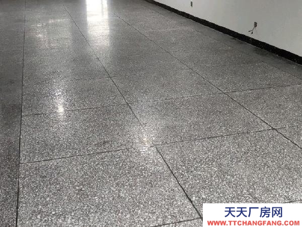 常德市澧縣東信建材城附近，交通方便，大小車都可以進出