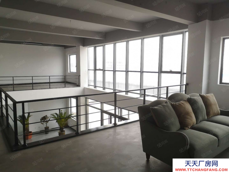 (出租) 天津塘沽高度6.5米層,有貨梯,丙2消防,可做噴漆,大車進出方便