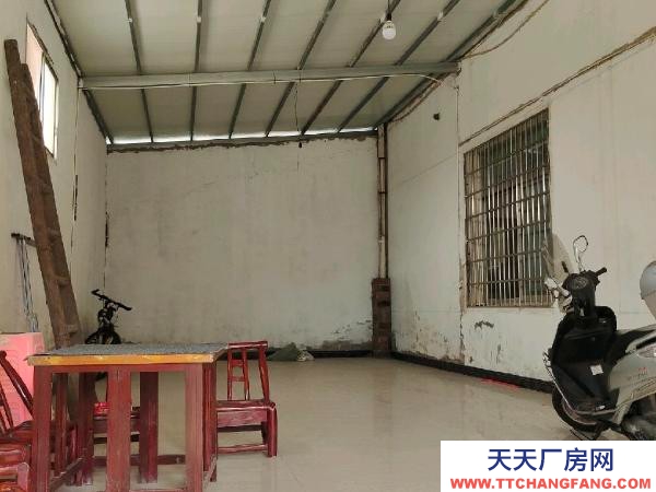 常德市鼎城區華邦新付食城附近，西站社區7組，倉庫大約170平米