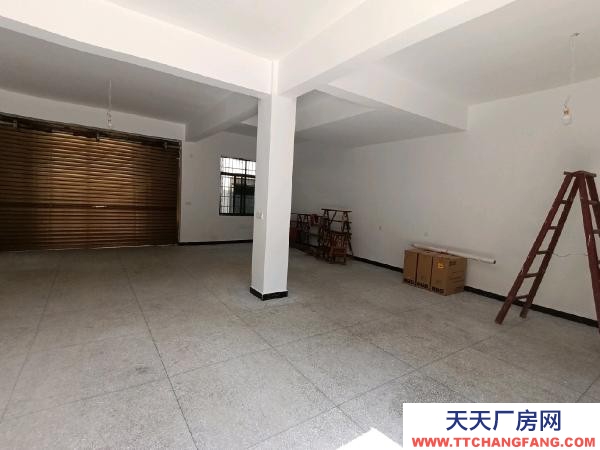 常德市漢壽縣加油站旁的陳家塔社區樓房一樓出租