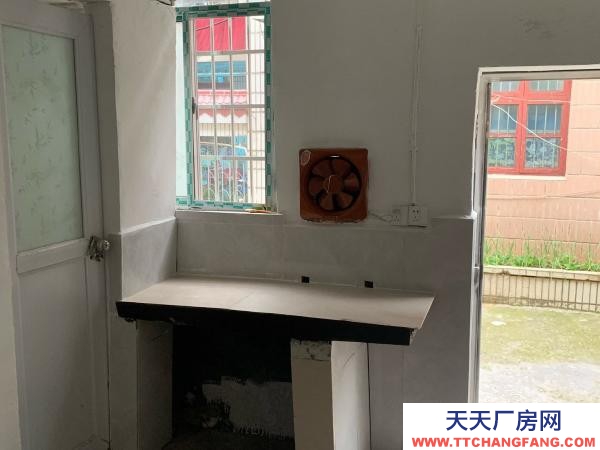 常德市桃源區自家私房，可做小型倉庫