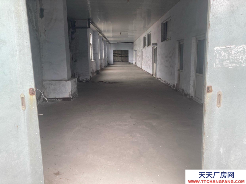 唐山 開平 該廠房位置佳，出門就是二環(huán)，安靜整潔