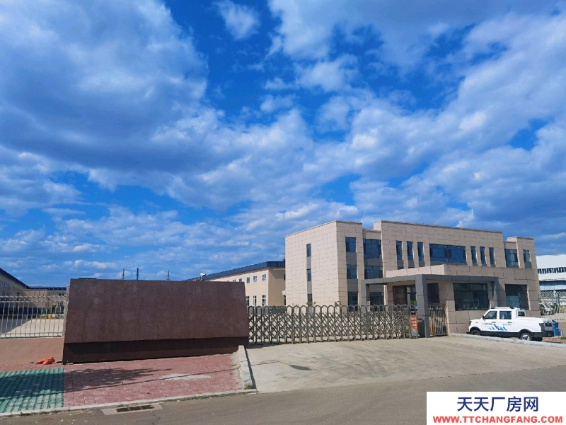 唐山 遷安 位于經(jīng)濟(jì)開發(fā)區(qū)，地理位置好，交通便利