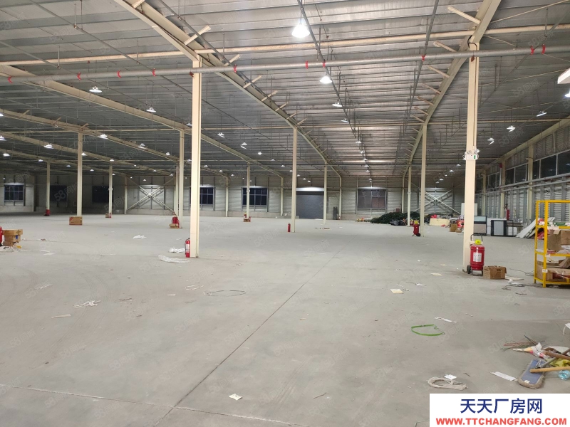 (出租) 天津東麗院內配有丙級消防,消防水池,燃氣,辦公食宿齊全