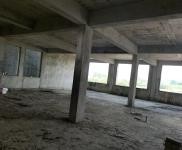 (出租) 黃岡浠水國道旁，場地寬大，室內框架結構，每層凈空180㎡，四層。