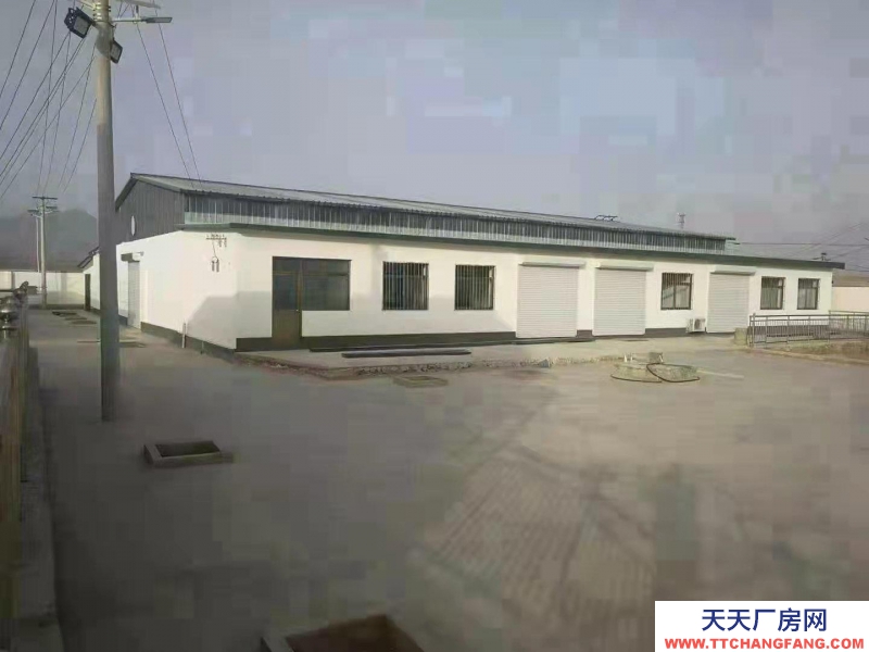 唐山 遵化 平安城鎮京秦高速口500米廠房一處，占地6.8畝。