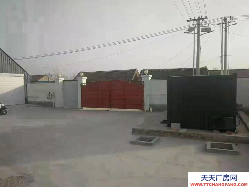 唐山 遵化 平安城鎮京秦高速口500米廠房一處，占地6.8畝。