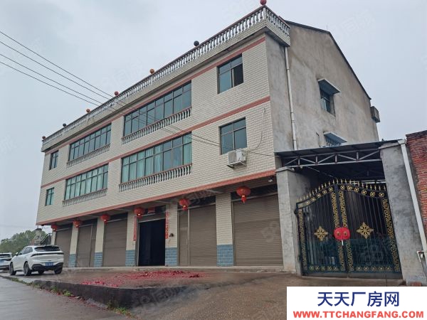 衡陽市石鼓區角山三星村廠房室內肆佰方室外陸佰方，交通便利