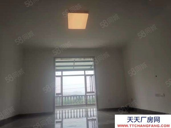 衡陽市石鼓區北二環蓑衣塘，廠房倉庫都可以，交通方便