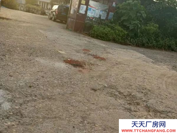 衡陽(yáng)市蒸湘區(qū)自建獨(dú)門(mén)獨(dú)院1300平米磚混結(jié)構(gòu)廠房出租,有天然氣排污