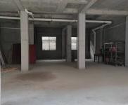 (出租) 黃岡蘄春距離建材城百米，大車好出入，樓層4米高挑，