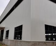 (出租) 黃岡黃梅本公司位于小池鎮(zhèn)臨港北路新建鋼構(gòu)廠房35000平方。