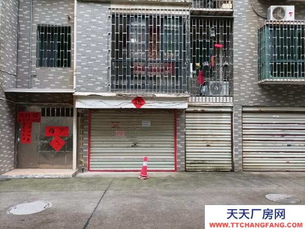 衡陽(yáng)市蒸湘區(qū)  衡陽(yáng)廣電中心旁20㎡車庫(kù)，平湖公園對(duì)面院子內(nèi)可停車