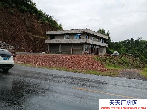 衡陽市衡陽縣建筑面積上下兩層750平方，另外有1500平方的場地，