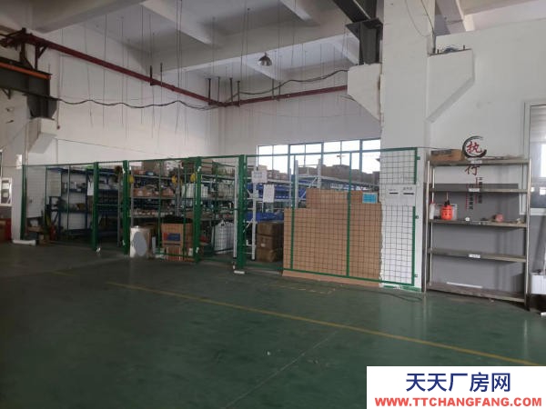 無錫濱湖胡埭1000平方標準廠房,有環氧地坪,有行車,近國道