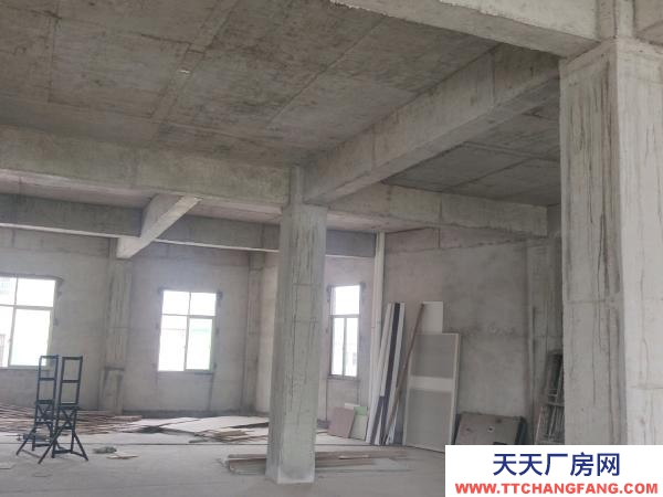 衡陽市常寧市 2樓3樓夠寬敞，全部無隔斷！