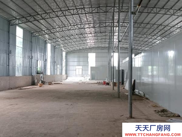 衡陽市常寧市 214線旁鋼架廠房（23m×78m），四周有窗戶