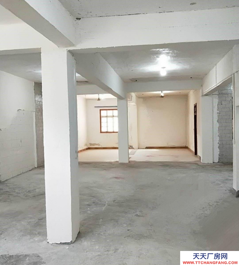 (出租)西安雁塔 長鳴路出租 倉庫 門面房