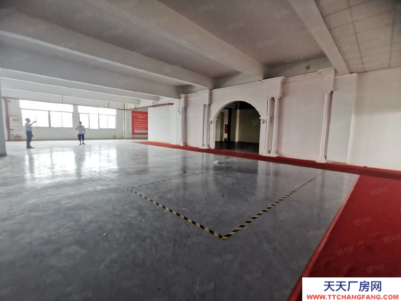 (出租) 中山石歧新出全新精裝修標準廠房1300平大小面積可分租5噸電梯