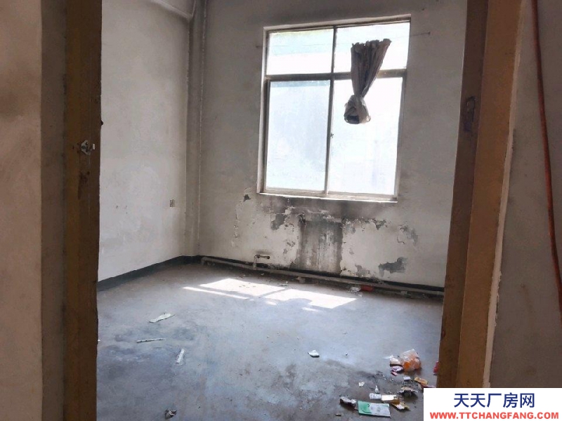 (出租)西安碑林 黃雁村地鐵口廠房庫房出租（合作經營）